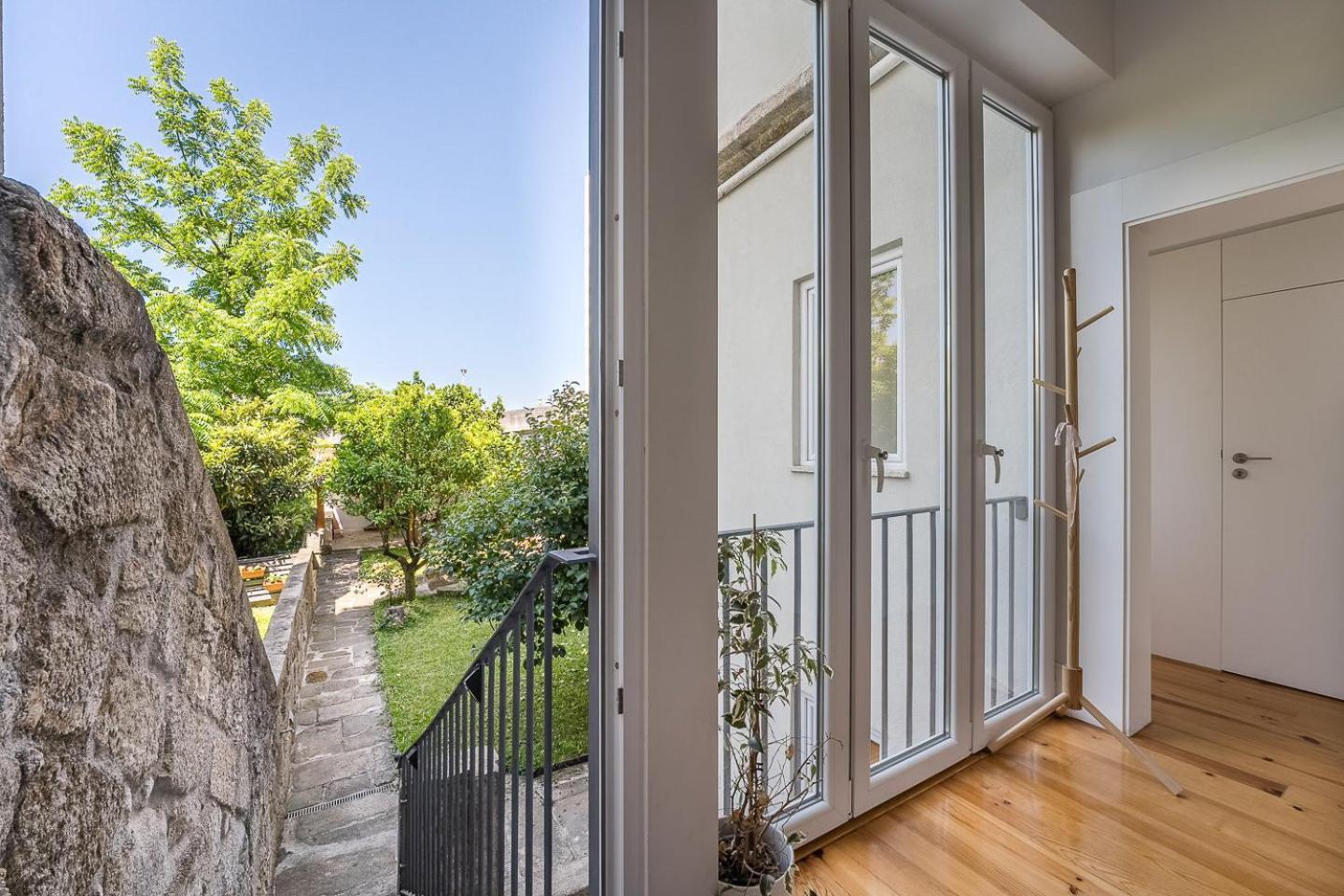 Guestready - The Perfect Haven Near St. Catarina Apartment Porto Luaran gambar