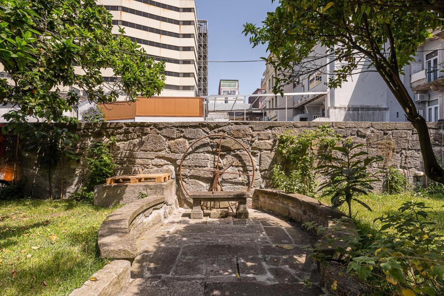 Guestready - The Perfect Haven Near St. Catarina Apartment Porto Luaran gambar